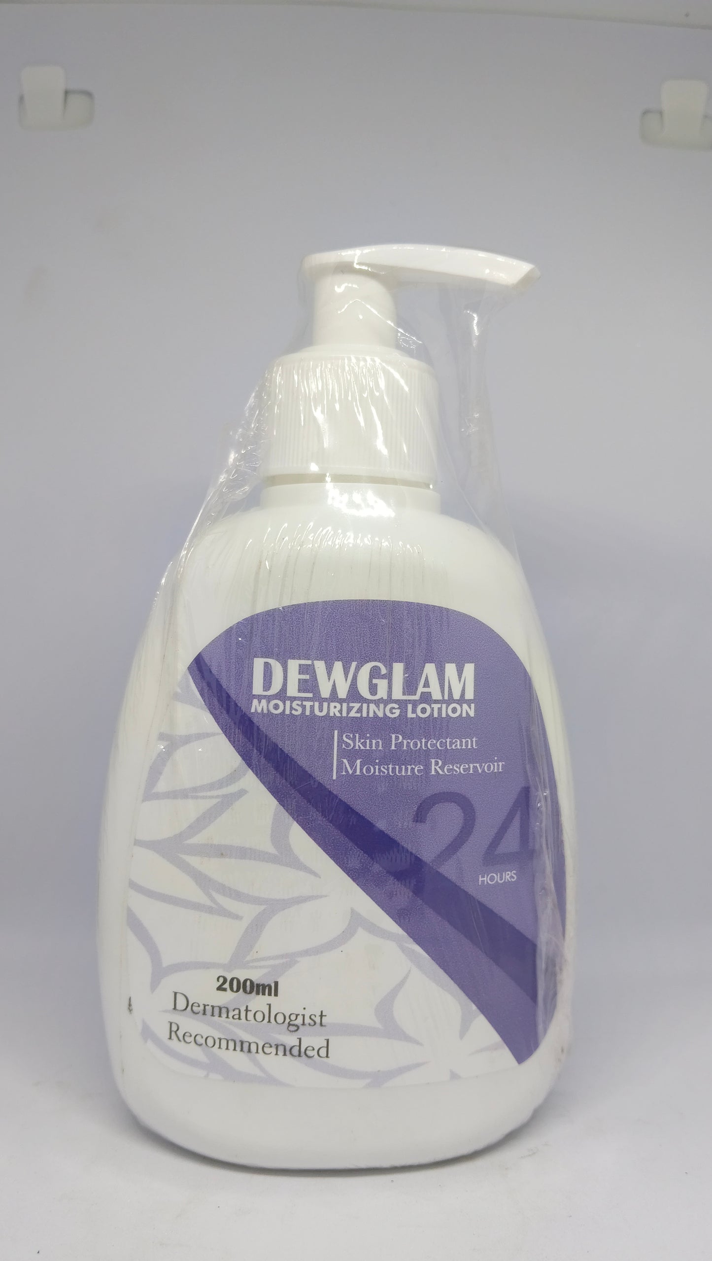 Dewglam Moisturizing Lotion
